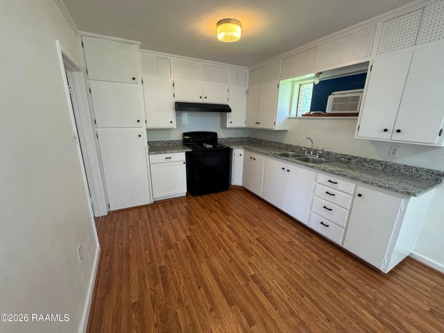 206 Guilbeau Road, Lafayette, LA 70506