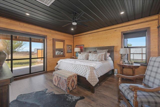 12621 EQUESTRIAN Trail, Amarillo, TX 79118