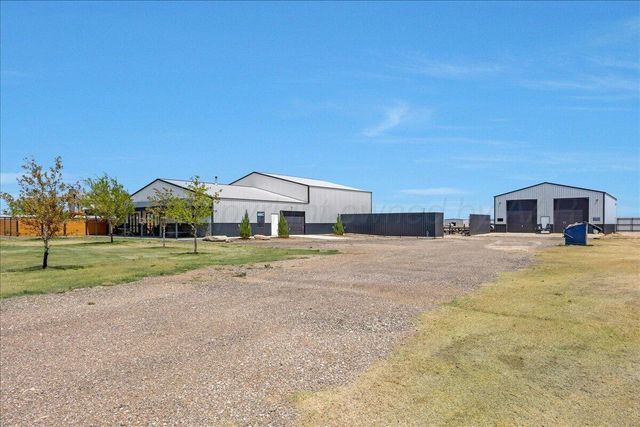 12621 EQUESTRIAN Trail, Amarillo, TX 79118