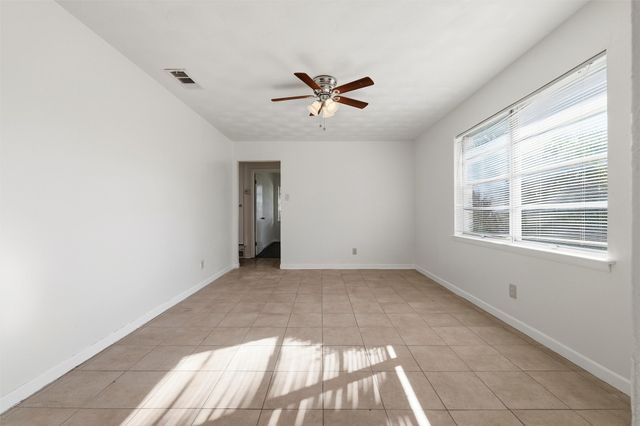 807 Havenwood Drive, Dallas, TX 75232