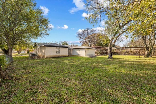 807 Havenwood Drive, Dallas, TX 75232