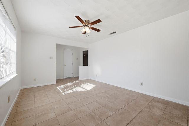 807 Havenwood Drive, Dallas, TX 75232