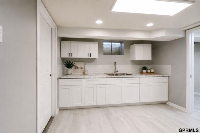 1820 Brower Road, Lincoln, NE 68502