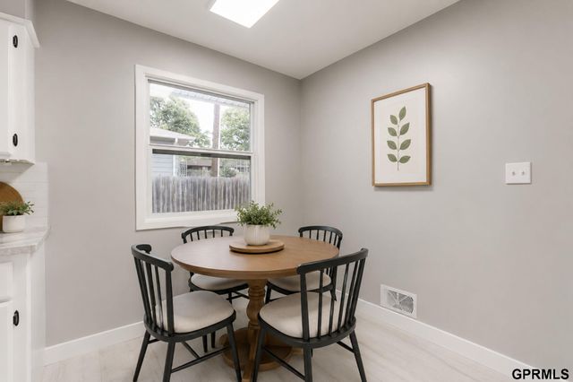 1820 Brower Road, Lincoln, NE 68502