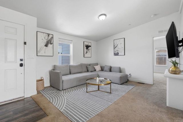 1255 Sumner Avenue, El Cajon, CA 92021