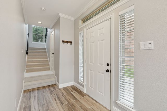 3711 Venice Drive, Irving, TX 75038