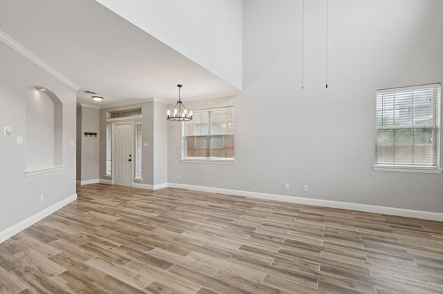 3711 Venice Drive, Irving, TX 75038
