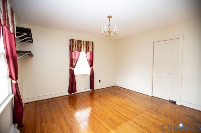 4996 Farmville Rd, Farmville, VA 23901