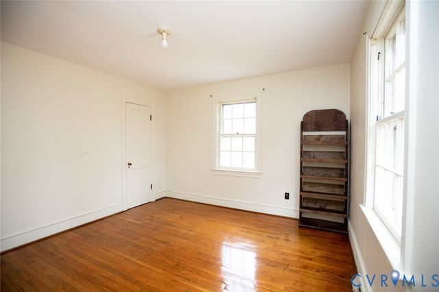 4996 Farmville Rd, Farmville, VA 23901