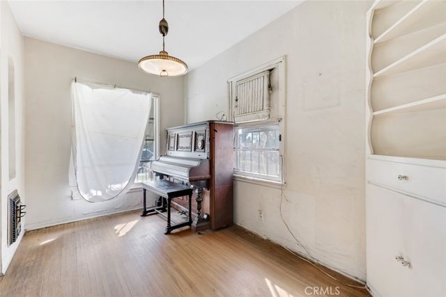 14047 Herron Street, Sylmar, CA 91342