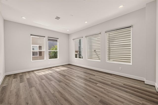 3350 Pinemont Drive, Houston, TX 77018