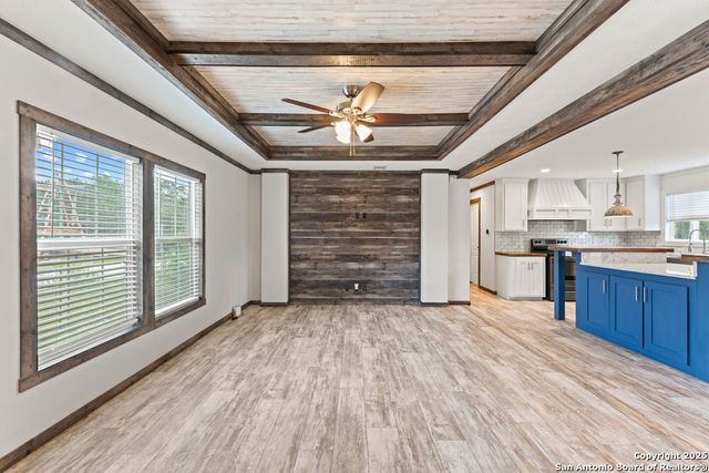 306 Wren Cir, Spring Branch, TX 78070
