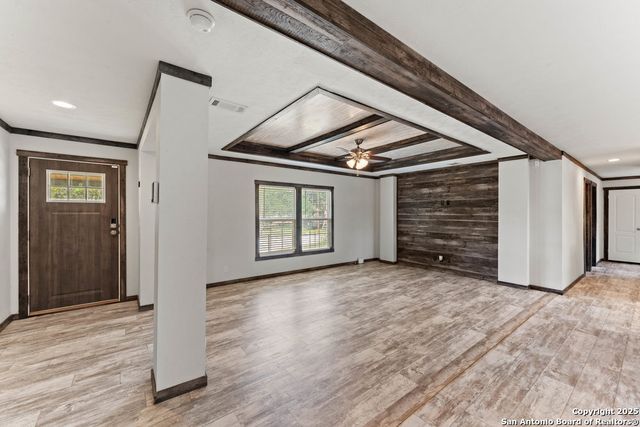 306 Wren Cir, Spring Branch, TX 78070