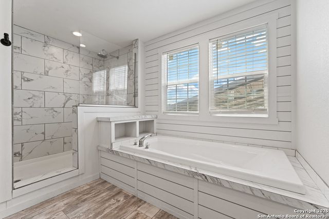 306 Wren Cir, Spring Branch, TX 78070