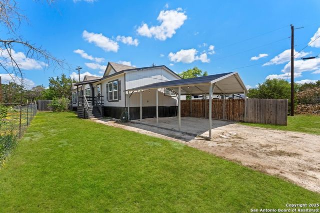 306 Wren Cir, Spring Branch, TX 78070