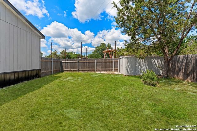 306 Wren Cir, Spring Branch, TX 78070
