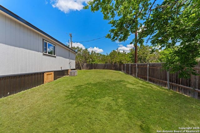 306 Wren Cir, Spring Branch, TX 78070