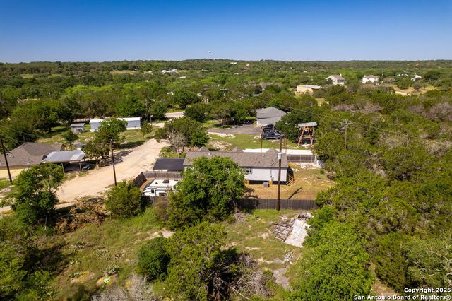 306 Wren Cir, Spring Branch, TX 78070