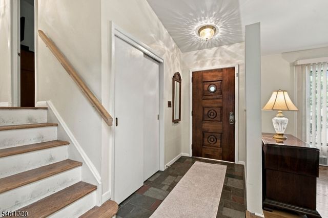 87 Orion Rd, Berkeley Heights Twp., NJ 07922