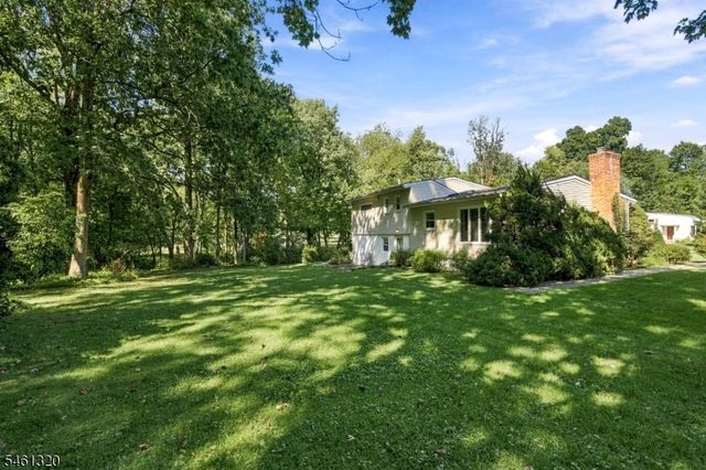 87 Orion Rd, Berkeley Heights Twp., NJ 07922