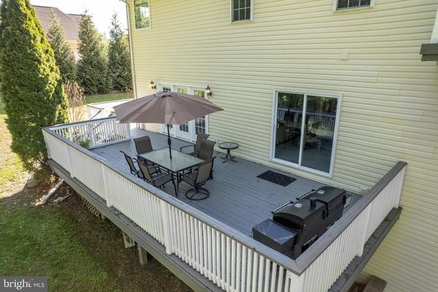 2384 CASTLEGREEN DRIVE, Greencastle, PA 17225