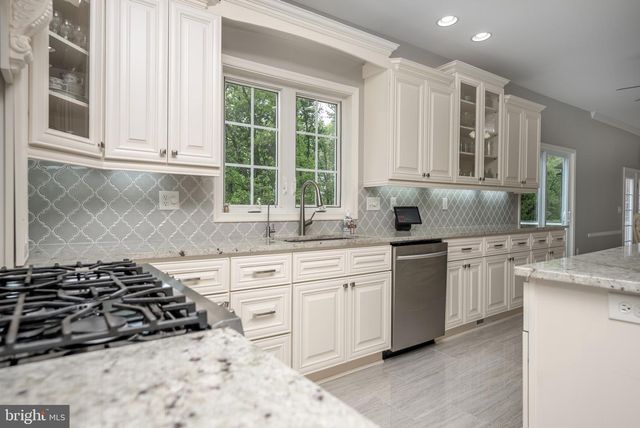 2384 CASTLEGREEN DRIVE, Greencastle, PA 17225