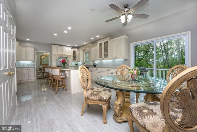 2384 CASTLEGREEN DRIVE, Greencastle, PA 17225