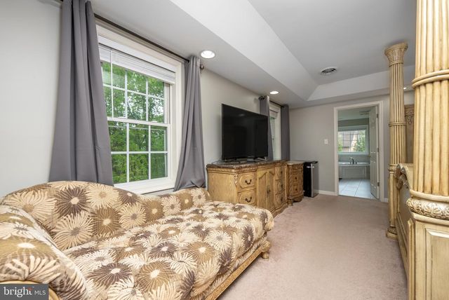 2384 CASTLEGREEN DRIVE, Greencastle, PA 17225