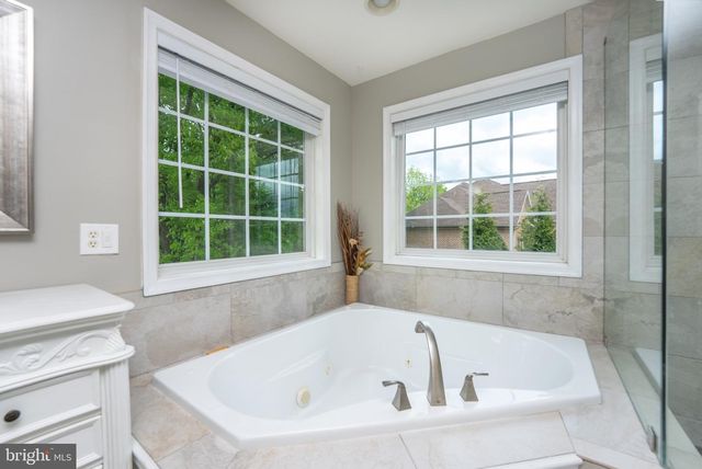 2384 CASTLEGREEN DRIVE, Greencastle, PA 17225