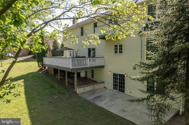 2384 CASTLEGREEN DRIVE, Greencastle, PA 17225