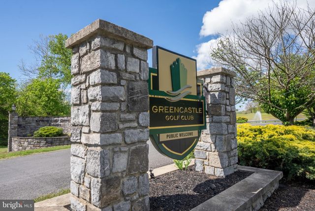 2384 CASTLEGREEN DRIVE, Greencastle, PA 17225