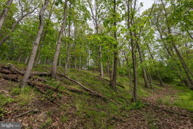 2384 CASTLEGREEN DRIVE, Greencastle, PA 17225