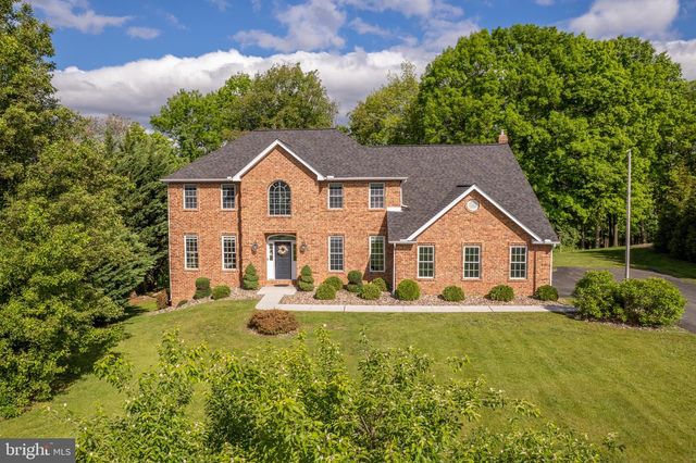 2384 CASTLEGREEN DRIVE, Greencastle, PA 17225