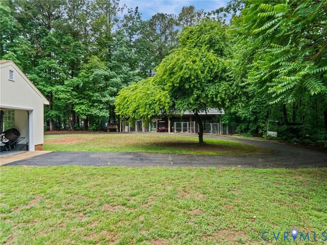 3420 Goodwyn Rd, Powhatan, VA 23139