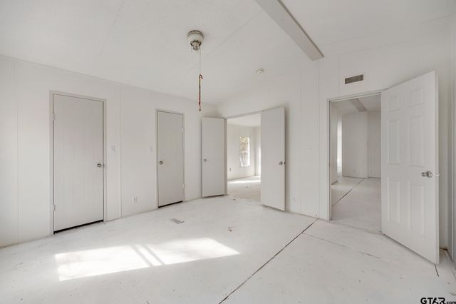 942 Balmorea Dr, Bullard, TX 75757