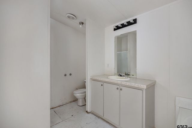 942 Balmorea Dr, Bullard, TX 75757