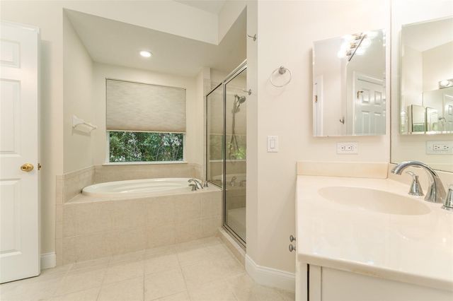 3415 HEARDS FERRY DRIVE, Tampa, FL 33618