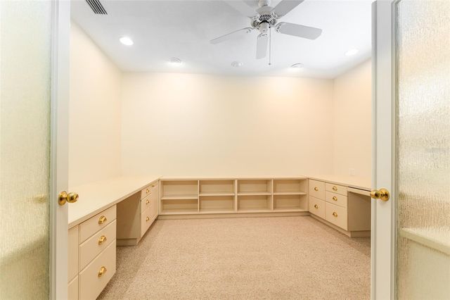 3415 HEARDS FERRY DRIVE, Tampa, FL 33618