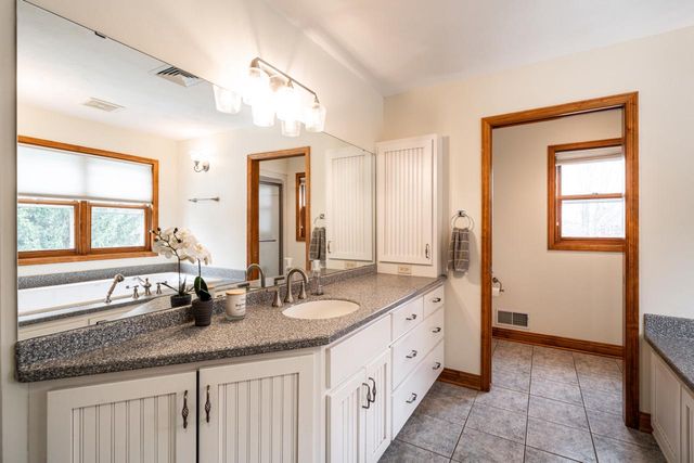 4824 Hampton COURT, Mount Pleasant, WI 53403