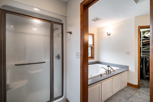 4824 Hampton COURT, Mount Pleasant, WI 53403