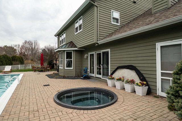 4824 Hampton COURT, Mount Pleasant, WI 53403