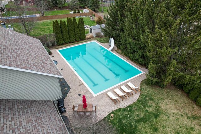 4824 Hampton COURT, Mount Pleasant, WI 53403
