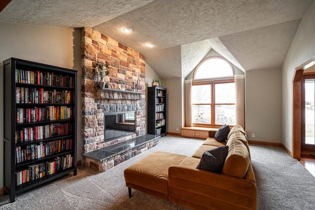 4824 Hampton COURT, Mount Pleasant, WI 53403