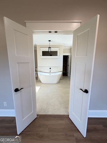 226 Hunter's Way, Dublin, GA 31021