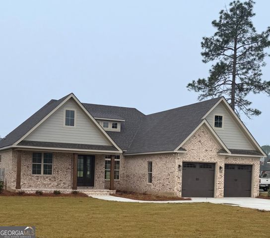 226 Hunter's Way, Dublin, GA 31021