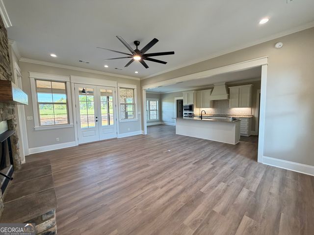 226 Hunter's Way, Dublin, GA 31021