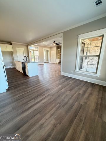 226 Hunter's Way, Dublin, GA 31021