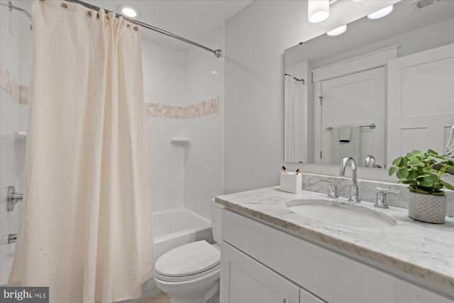 508 E CUSTIS AVE, Alexandria, VA 22301