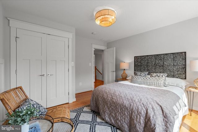 508 E CUSTIS AVE, Alexandria, VA 22301