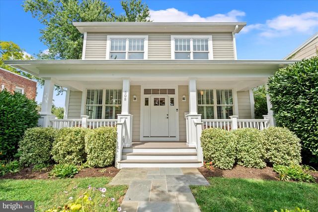 508 E CUSTIS AVE, Alexandria, VA 22301